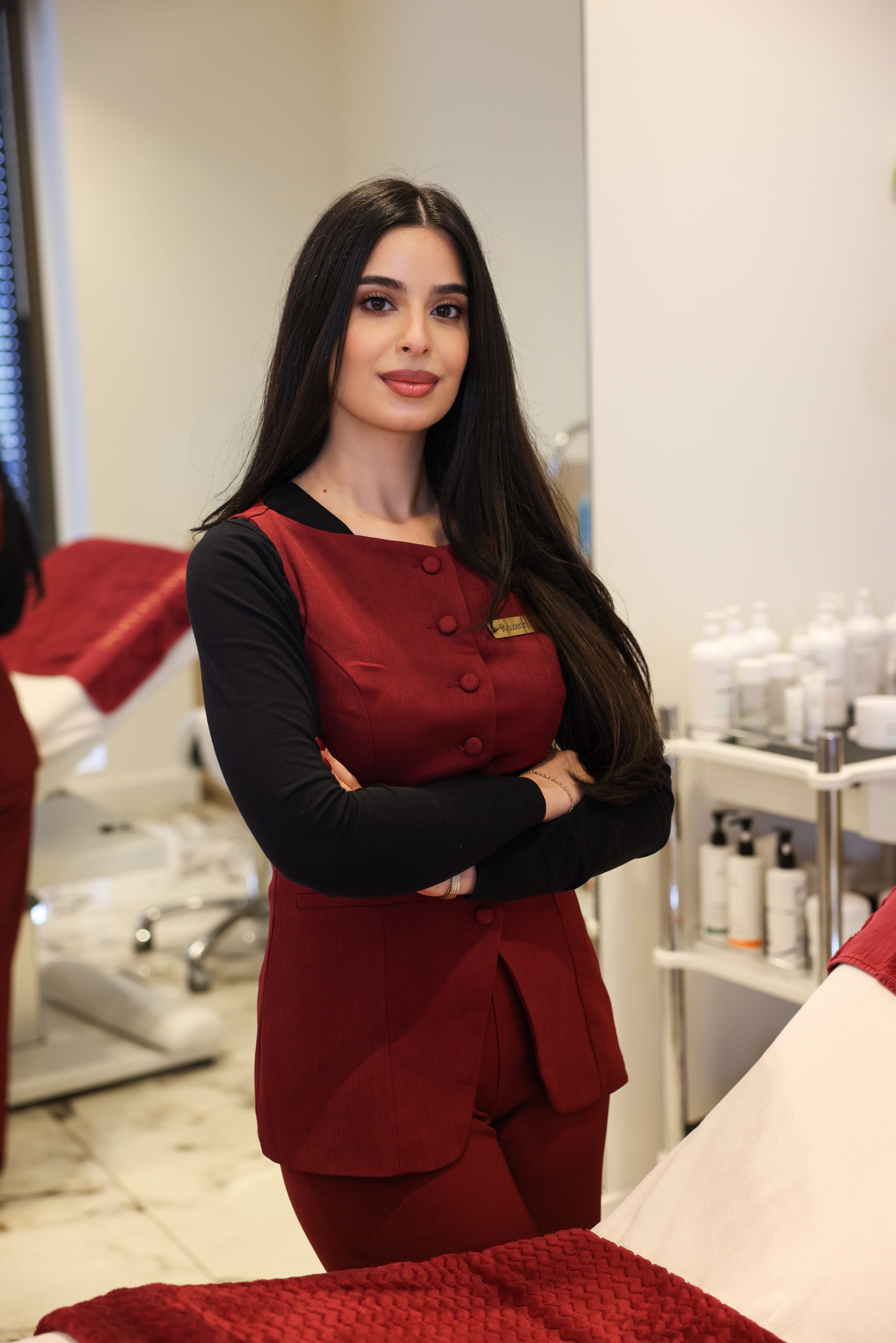 Baby Glow skin booster met Teoxane Redensity 1, stralende teint bij FG Clinic Zoetermeer